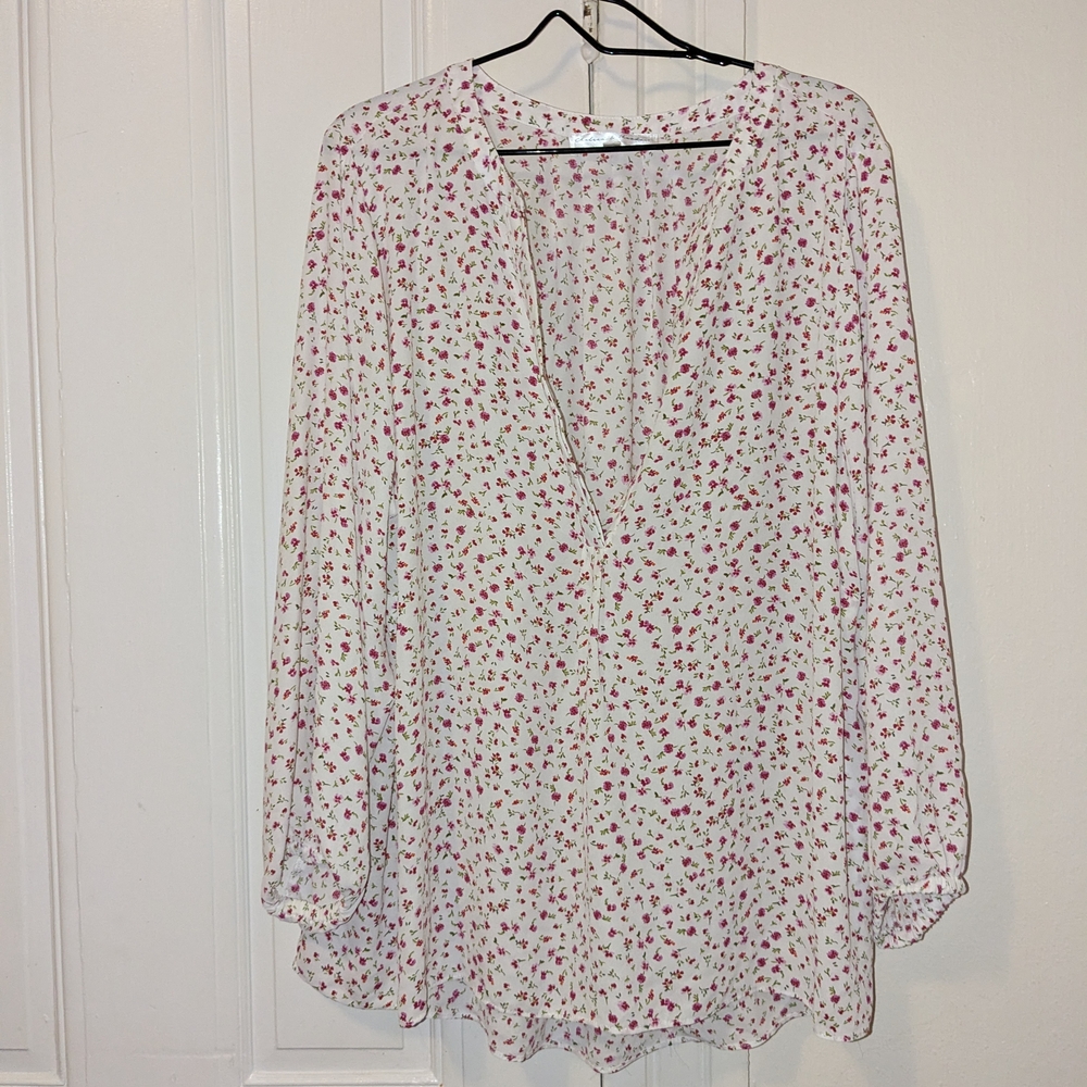 Chelsea & Theodore Pink and White Floral Blouse